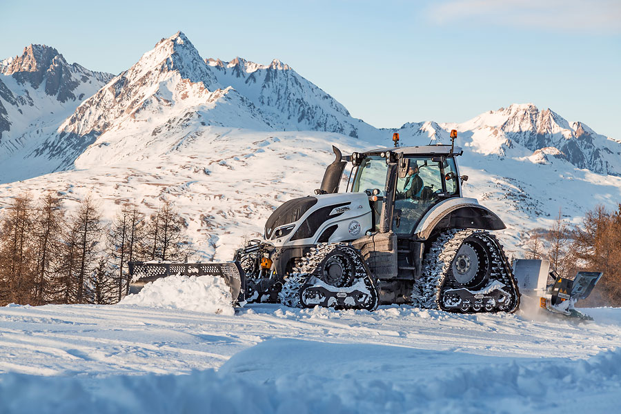 Caterpillar tracks ideal for working in the Alps