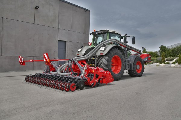 New Express KR mounted seeding combination with power harrow