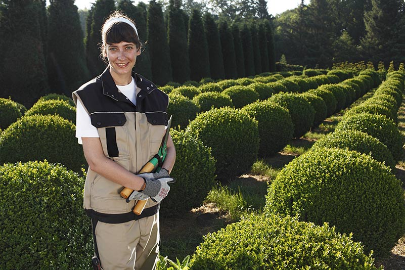 Workwear suited to the intense heat of summer